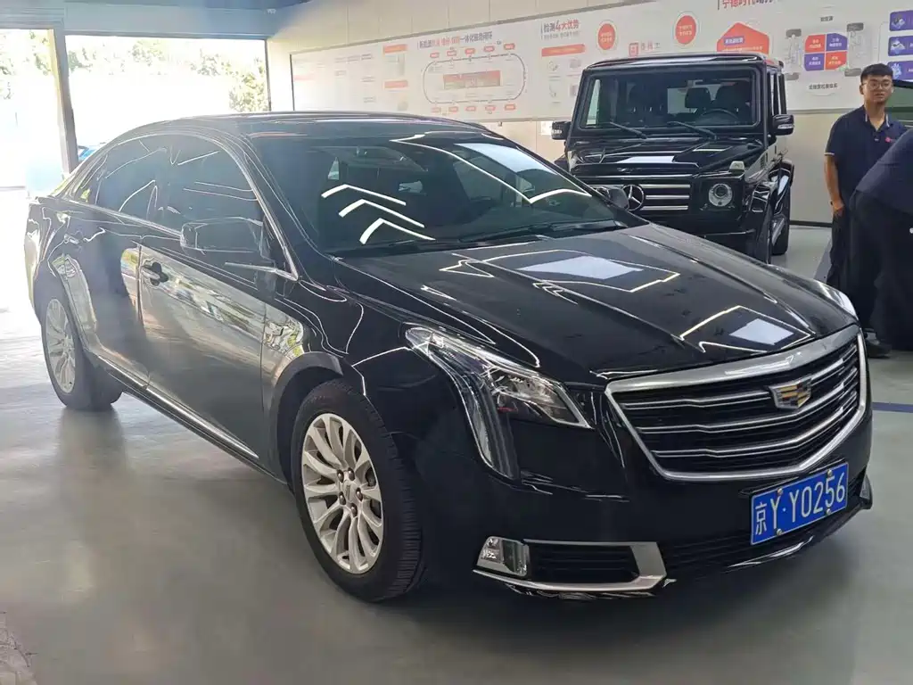 Cadillac XTS — миниатюра 2
