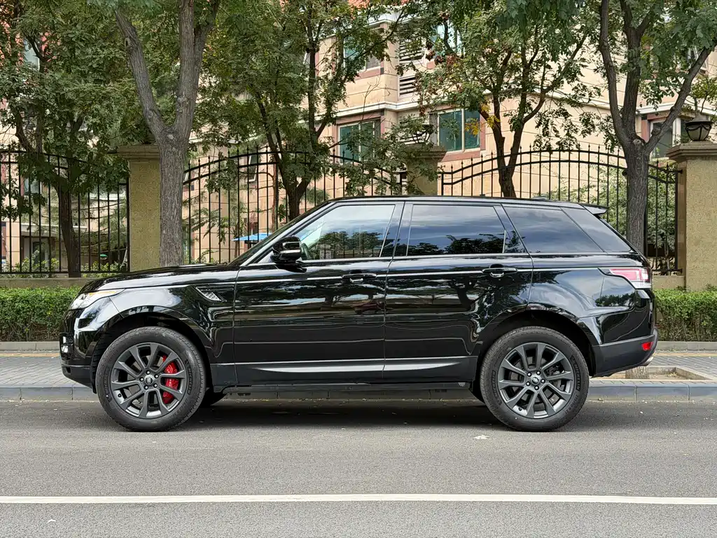 Land Rover Sport — миниатюра 3