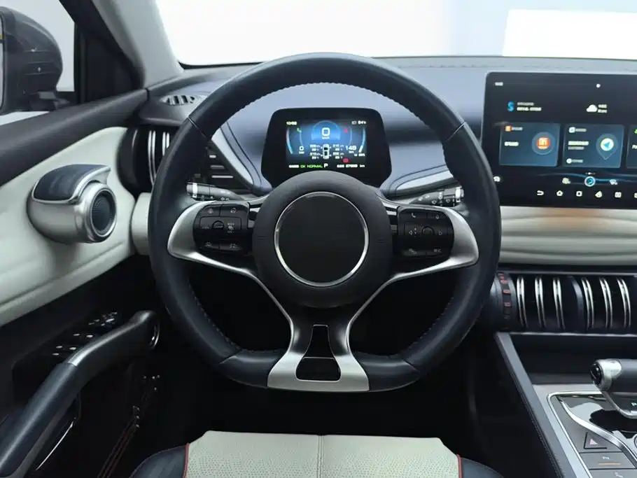 BYD Yuan Plus — миниатюра 15
