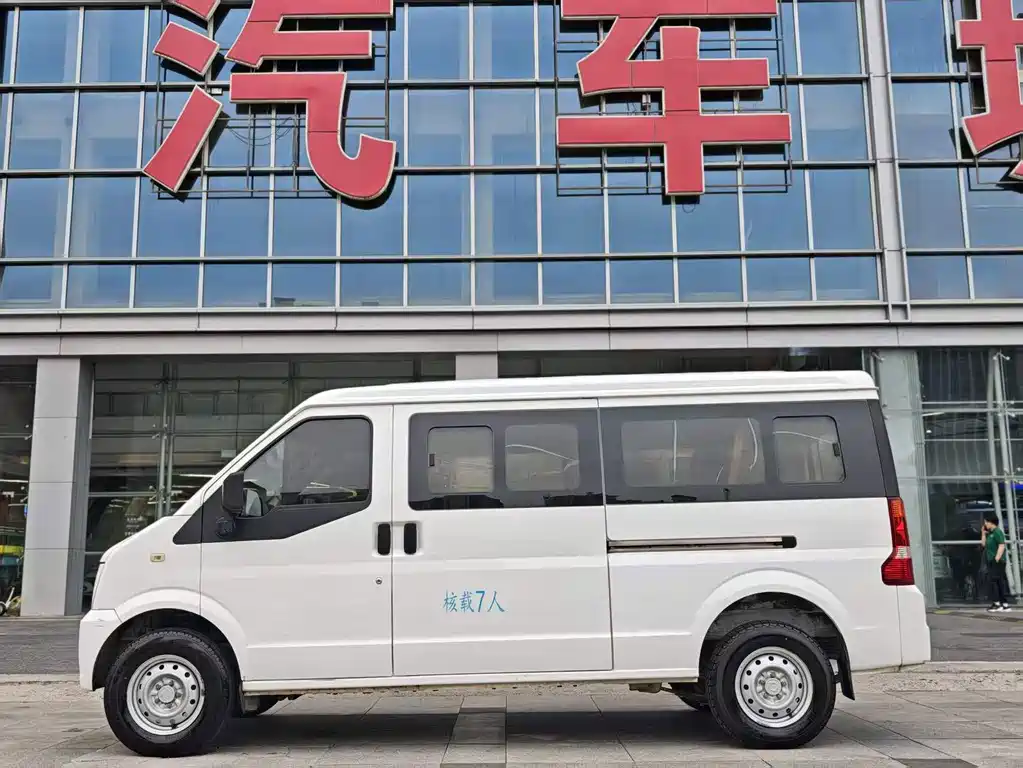DFSK EC36 — миниатюра 5