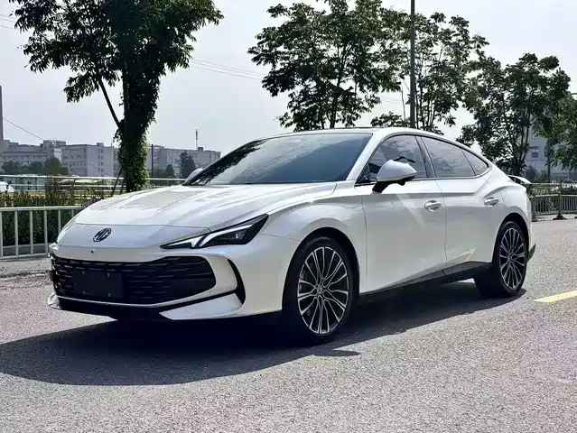 2024 MG MG7