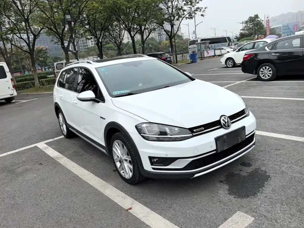 Volkswagen Golf (Import) — миниатюра 4