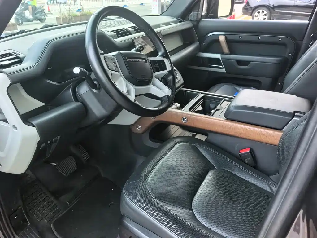 Land Rover Land Rover Defender 2023 110 3.0T P400 X-DYNAMIC HSE