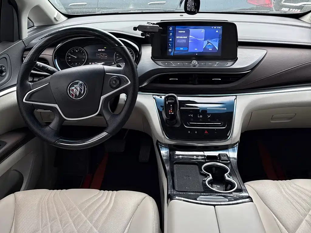 Buick GL8 — миниатюра 9