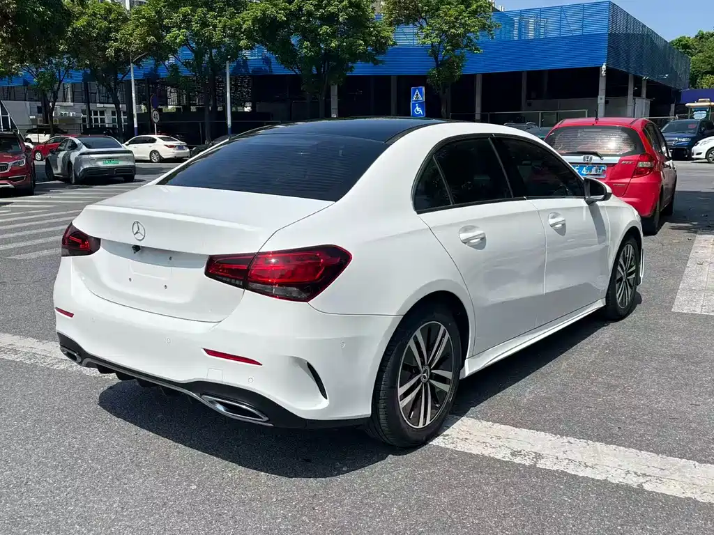 Mercedes-Benz A-Class A 2019 A 180 L Sport