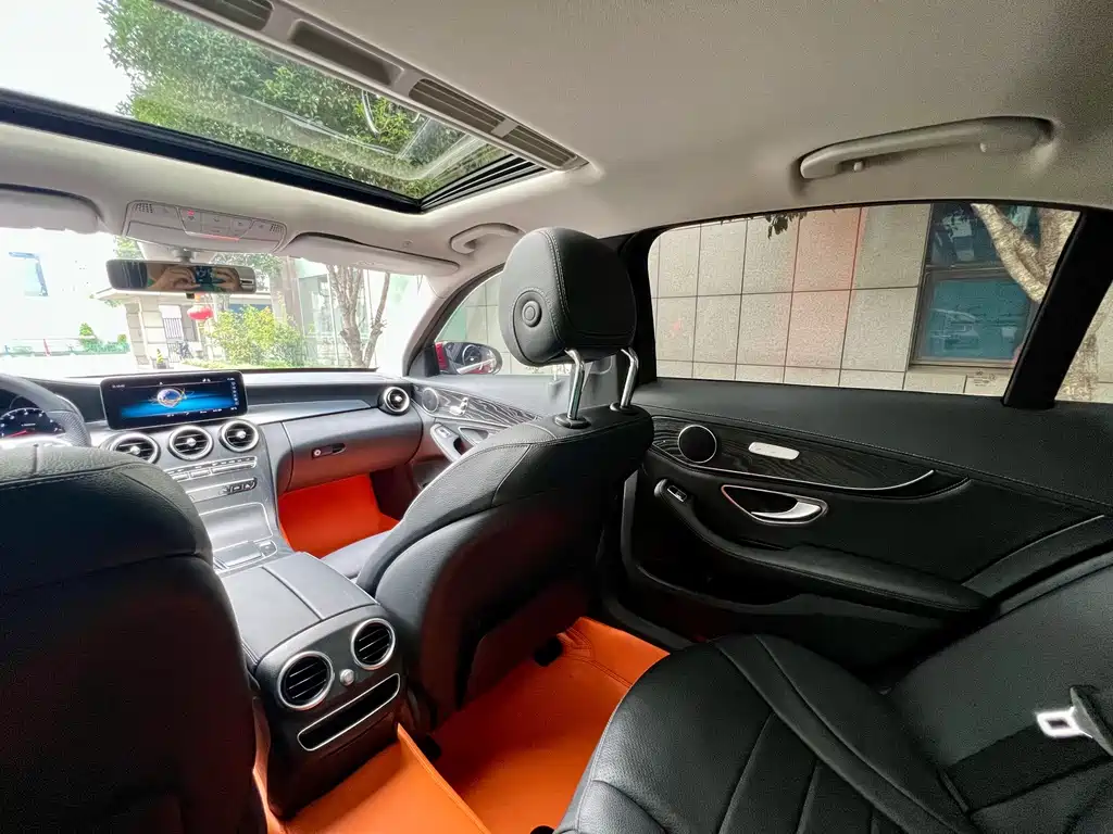 Mercedes-Benz C-Class — миниатюра 19