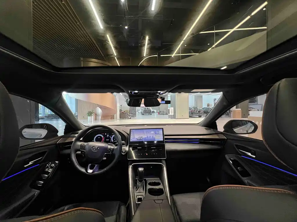 Toyota Avalon — миниатюра 10