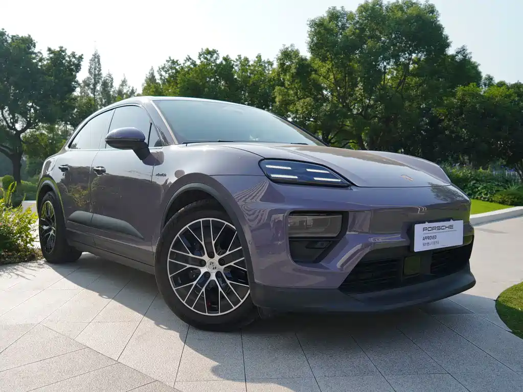Porsche Macan EV — миниатюра 17