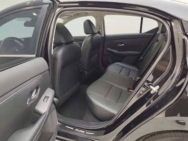 Nissan Sylphy — миниатюра 11