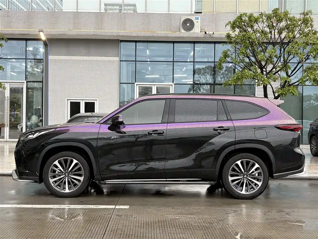 Toyota Crown Kluger — миниатюра 3