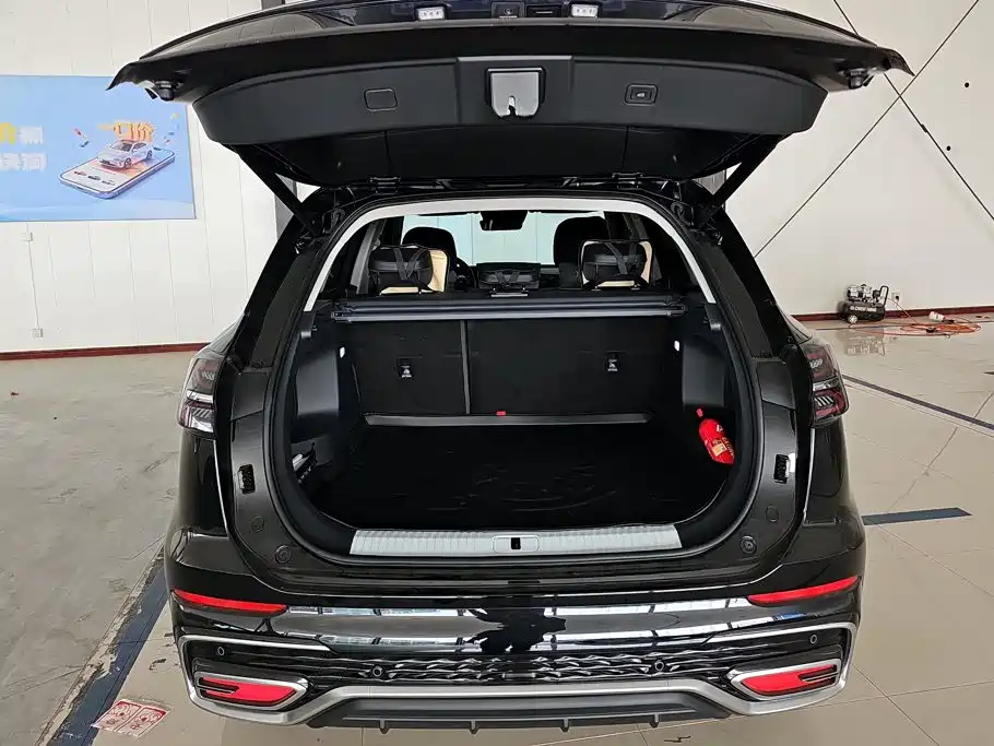 Hongqi Hongqi HS5 — миниатюра 4