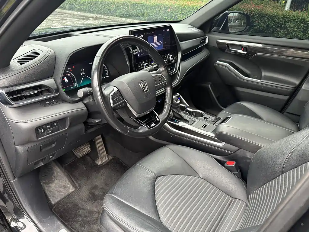 Toyota Crown Kluger 2021 2.5L HEV Luxury
