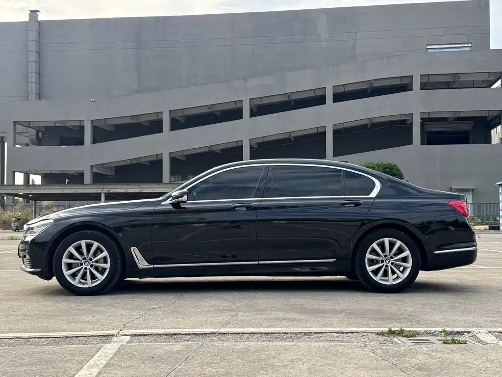 BMW 7 Series 7 2016 730Li Luxury
