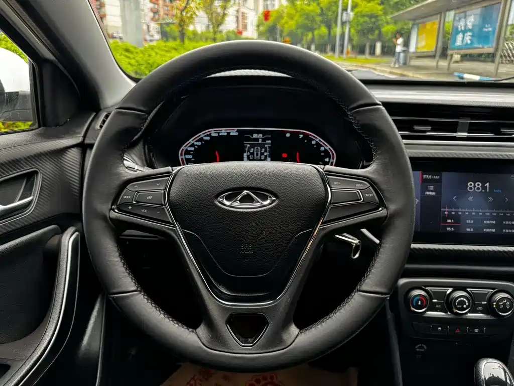 Chery Tiggo 3x — миниатюра 15