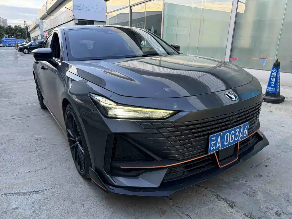 Changan UNI-V — миниатюра 5