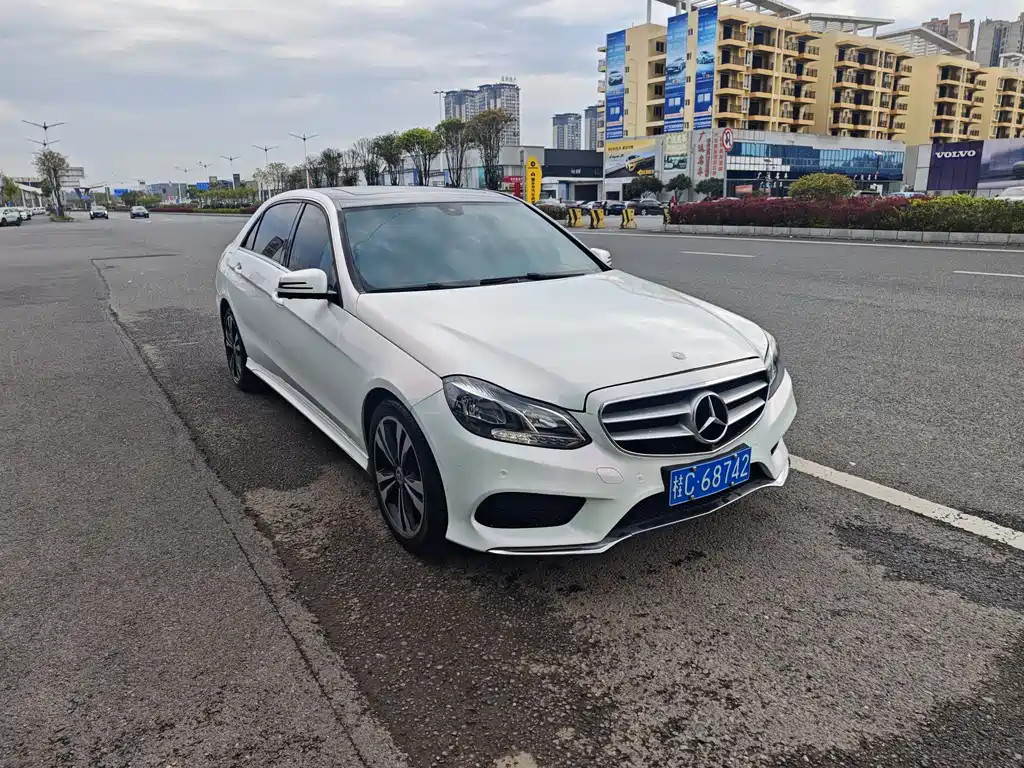 Mercedes-Benz E-Class E 2015 E 260 L Sport