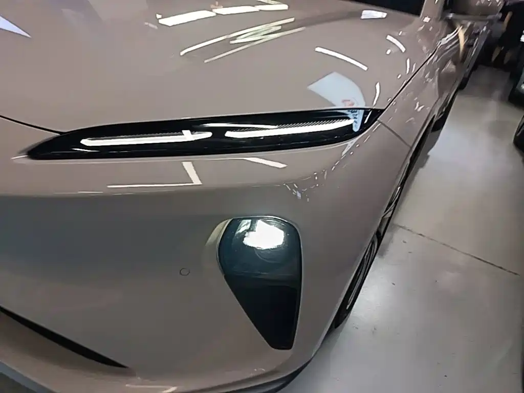 NIO ET5 — миниатюра 24