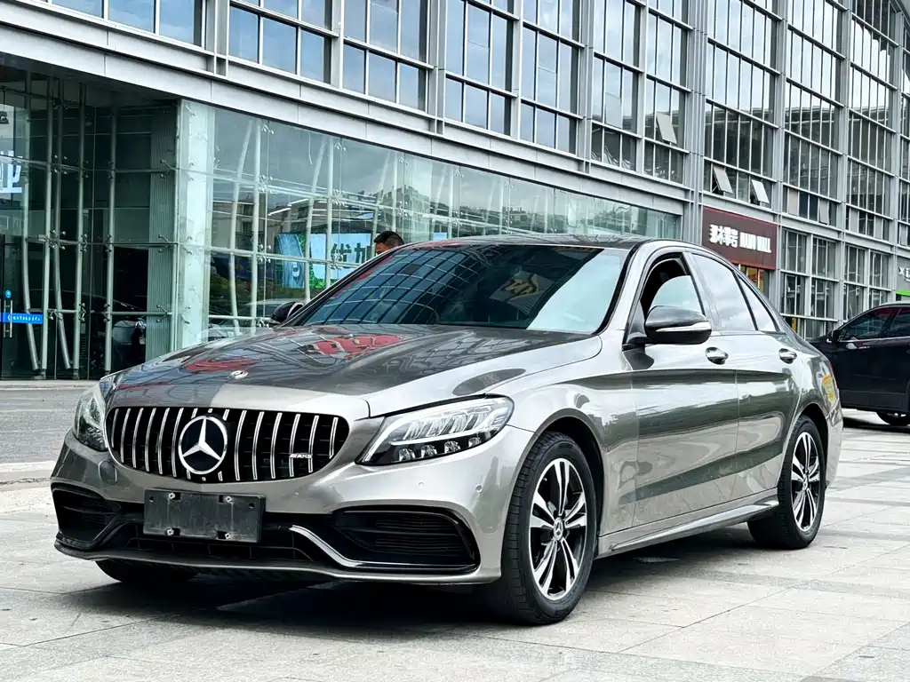 Mercedes-Benz C-Class 2019