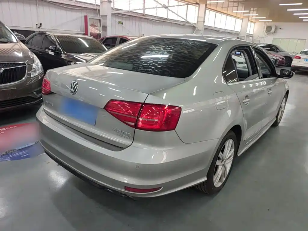 Volkswagen Sagitar 2018 280TSI DSG