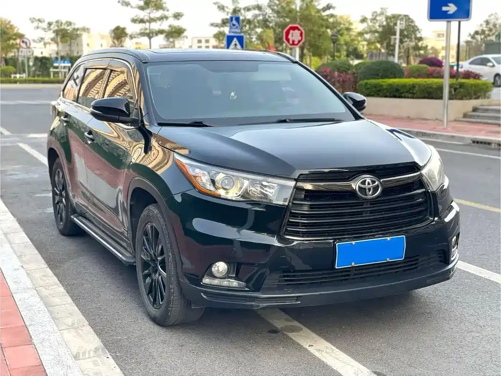 Toyota Highlander — миниатюра 3
