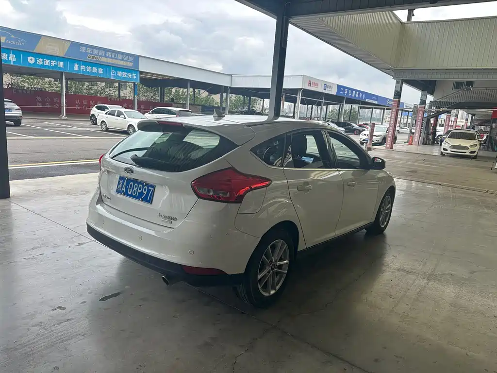 Ford Focus — миниатюра 4
