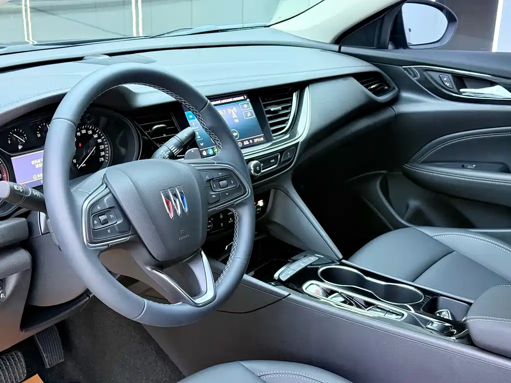 Buick Regal — миниатюра 5