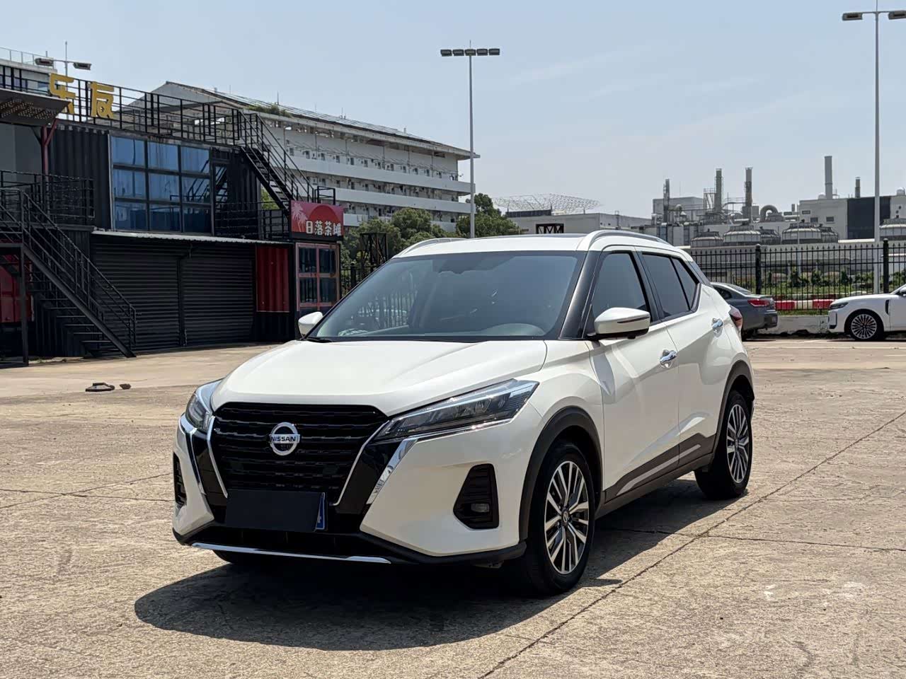Nissan Kicks 1.5 л 2022 г. Белый, пробег 50000 км