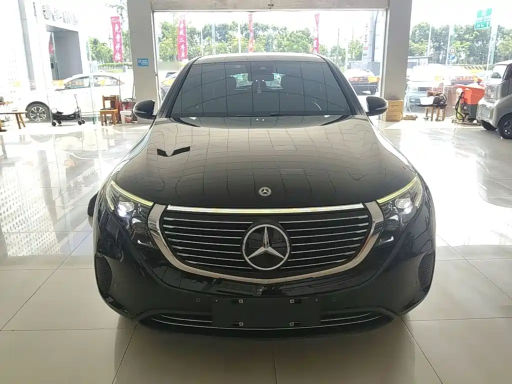 Mercedes-Benz EQC — миниатюра 3