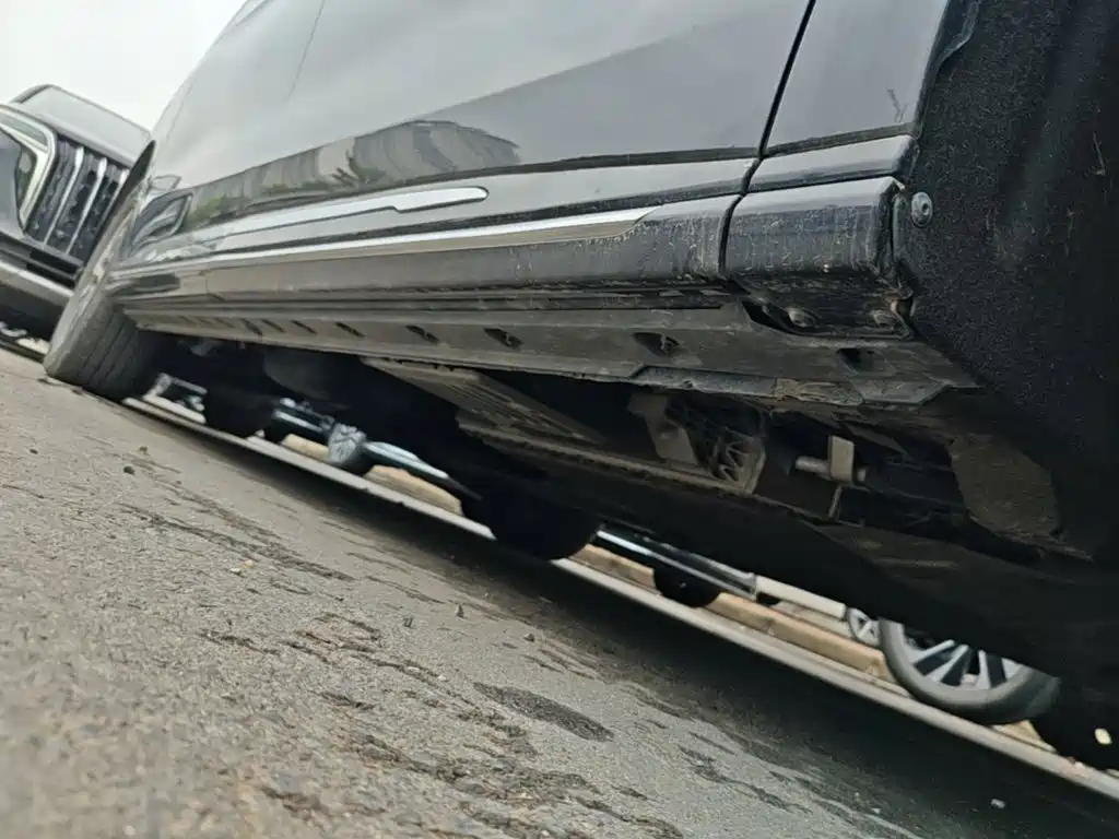 Hongqi Hongqi HQ9 PHEV — миниатюра 21