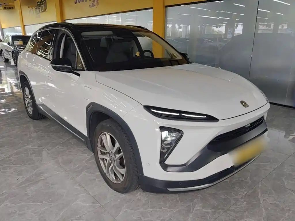 NIO ES6 — миниатюра 4