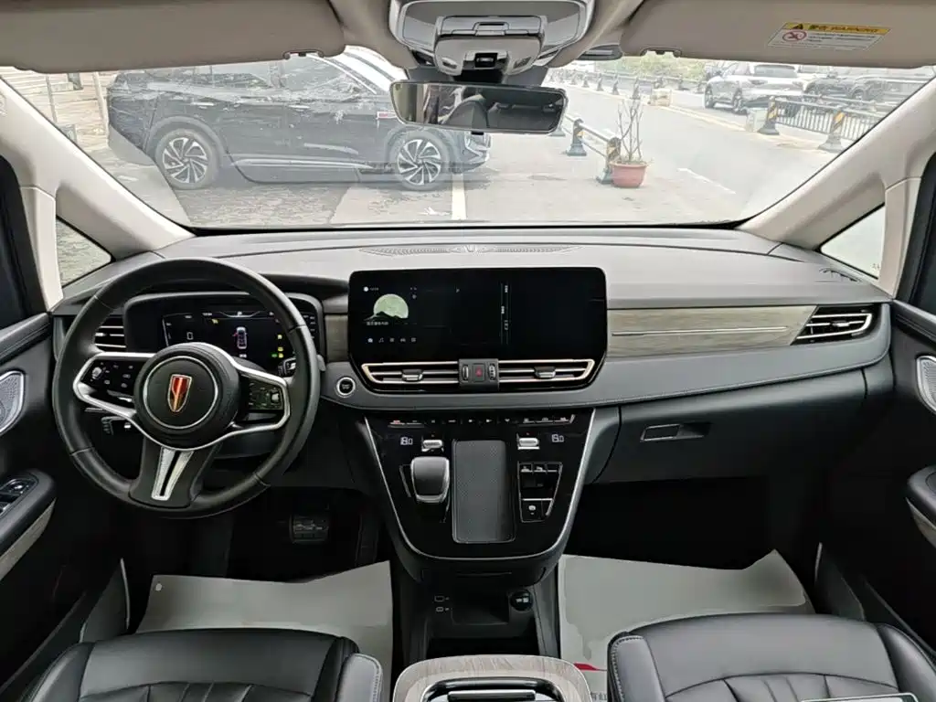 Hongqi Hongqi HQ9 PHEV — миниатюра 10