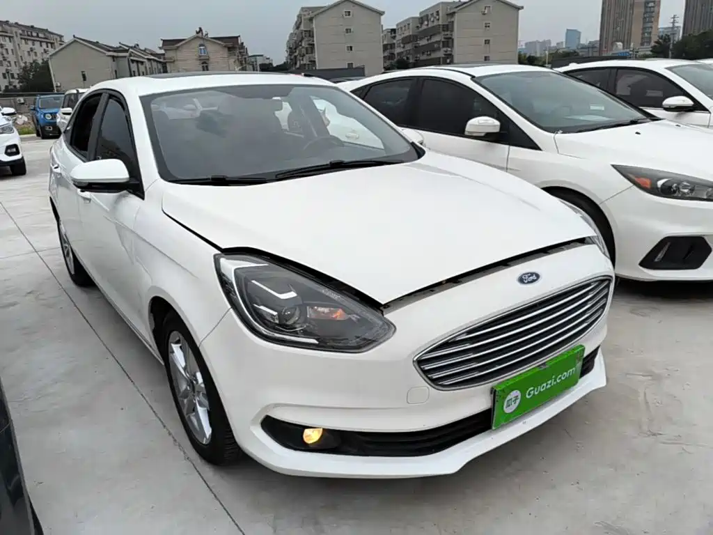 Ford Escort — миниатюра 4