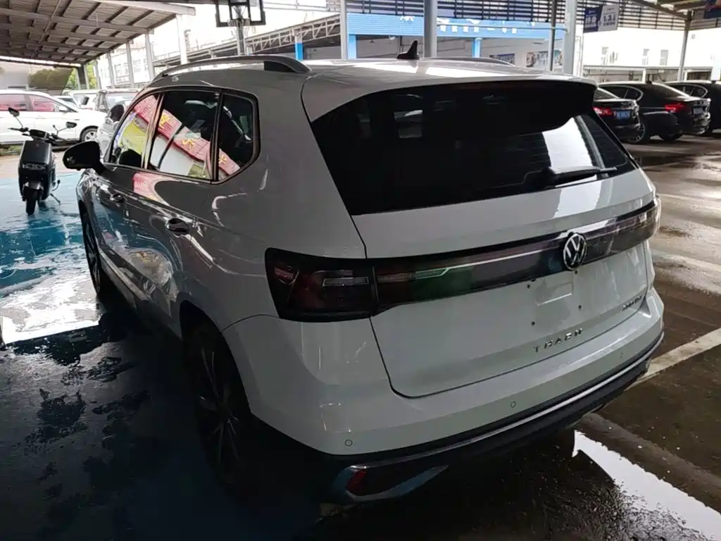 Volkswagen Tharu — миниатюра 5
