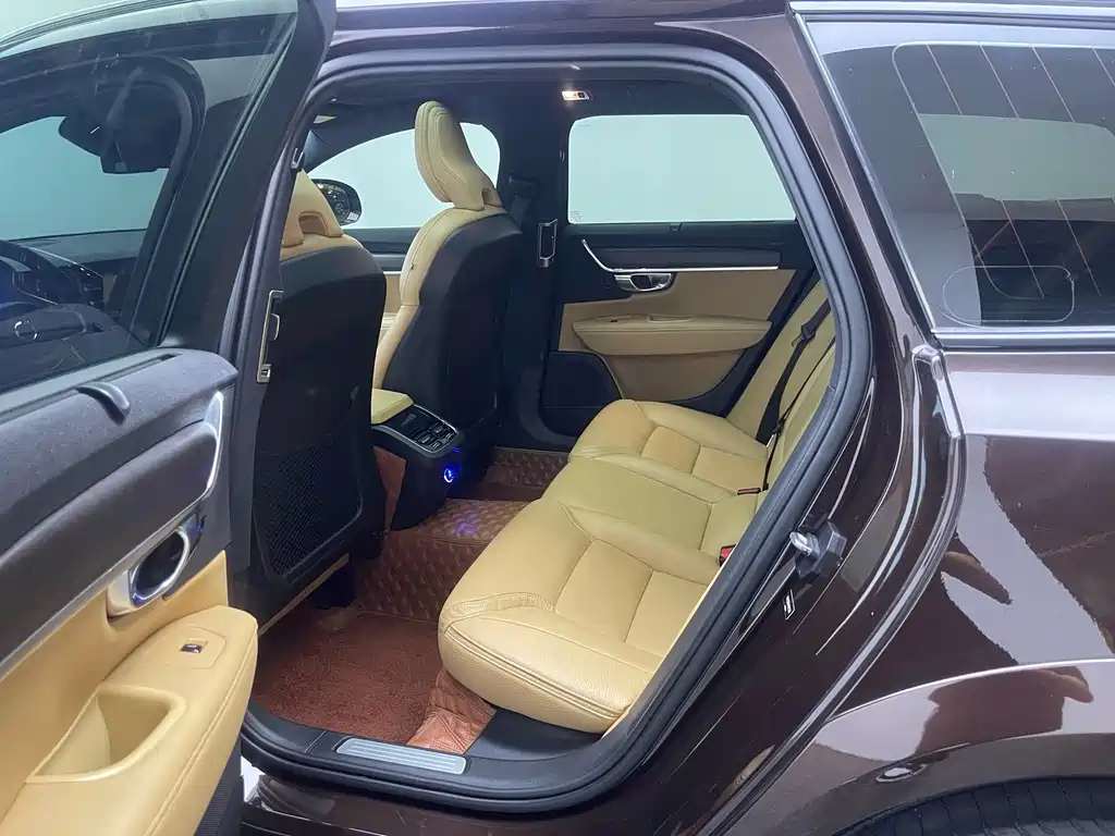 Volvo V90 — миниатюра 14