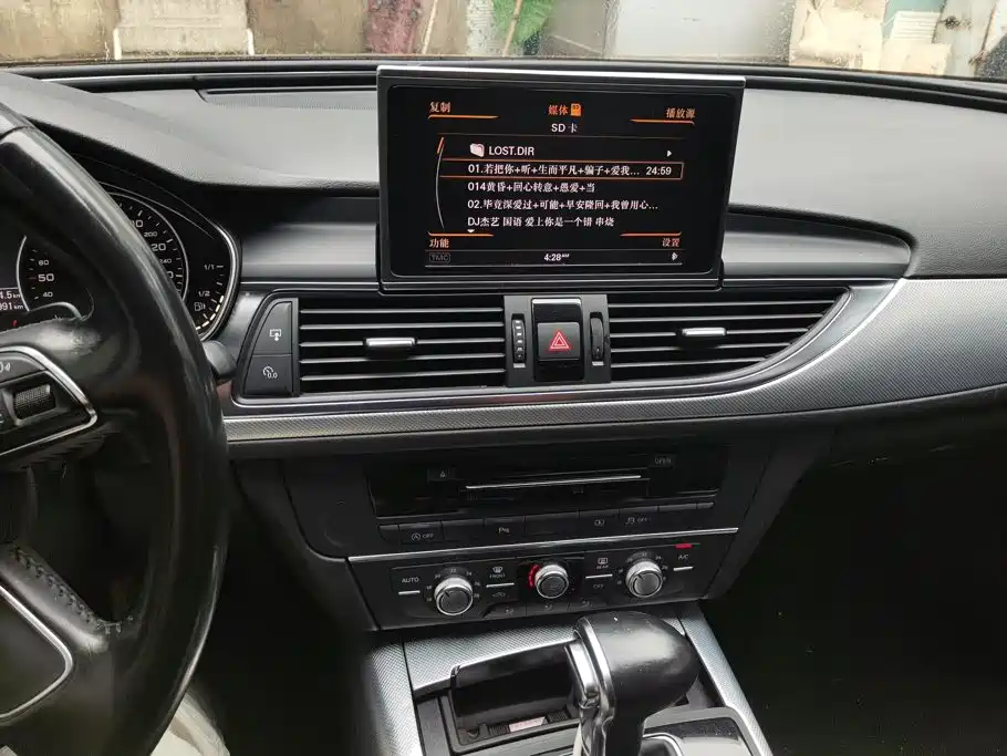 Audi A6L — миниатюра 13