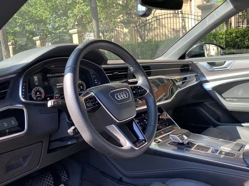 Audi A6L — миниатюра 12