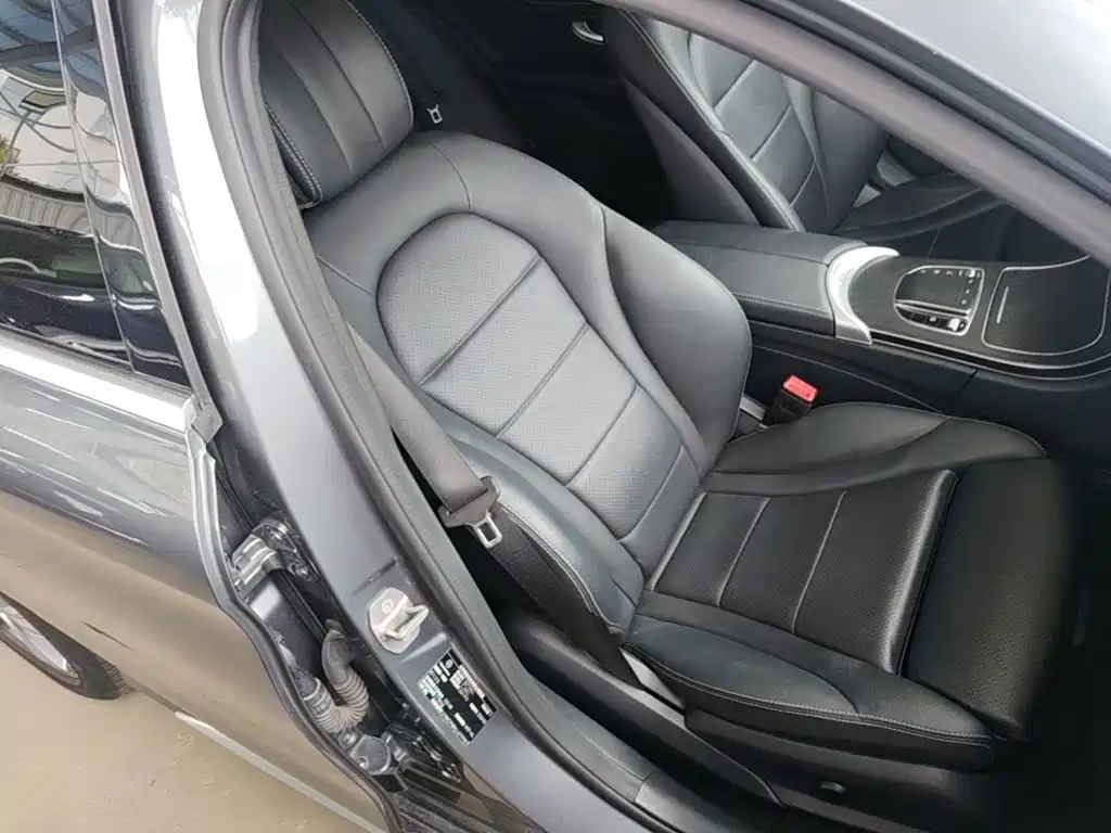 Mercedes-Benz C-Class — миниатюра 25