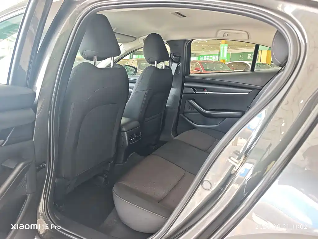 Mazda 3 Axela — миниатюра 5