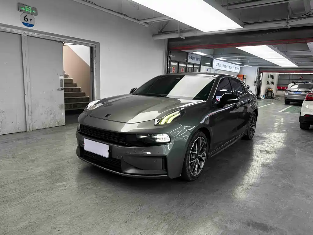 Lynk & Co 03 2021