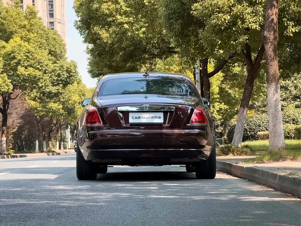 Rolls-Royce Ghost — миниатюра 22