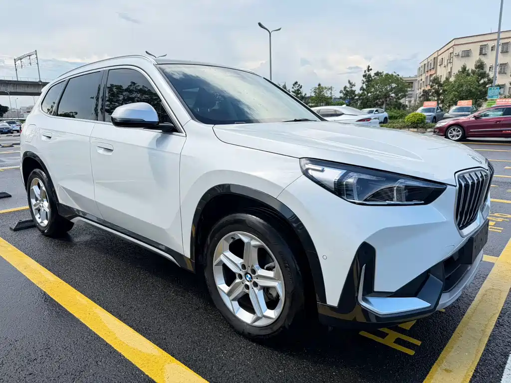 BMW X1 2023 sDrive20Li X