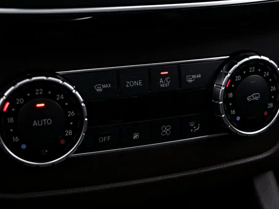 Mercedes-Benz GLE (Import) — миниатюра 10