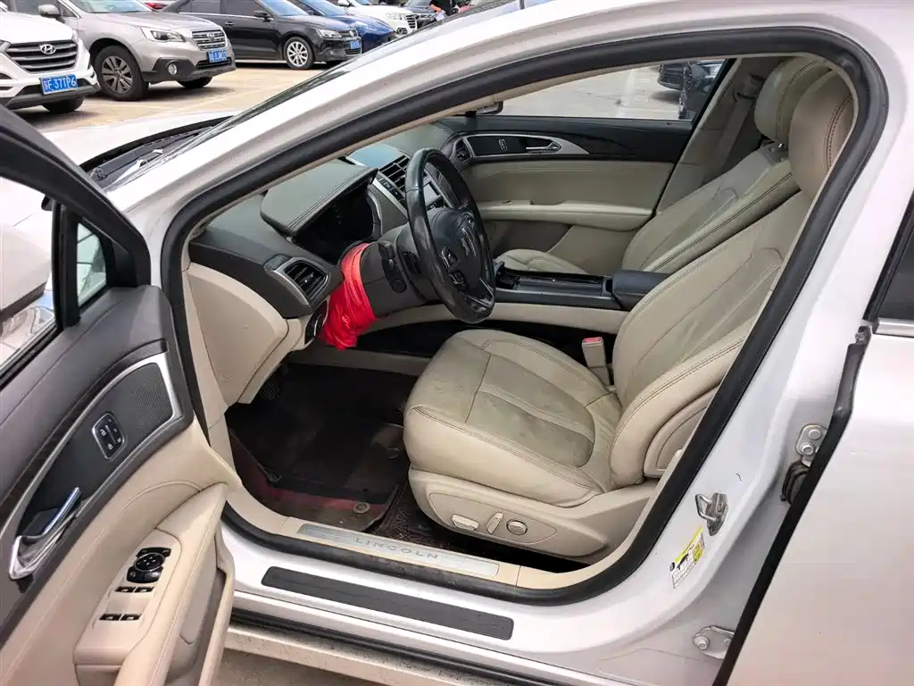 Lincoln MKZ 2017 2.0T