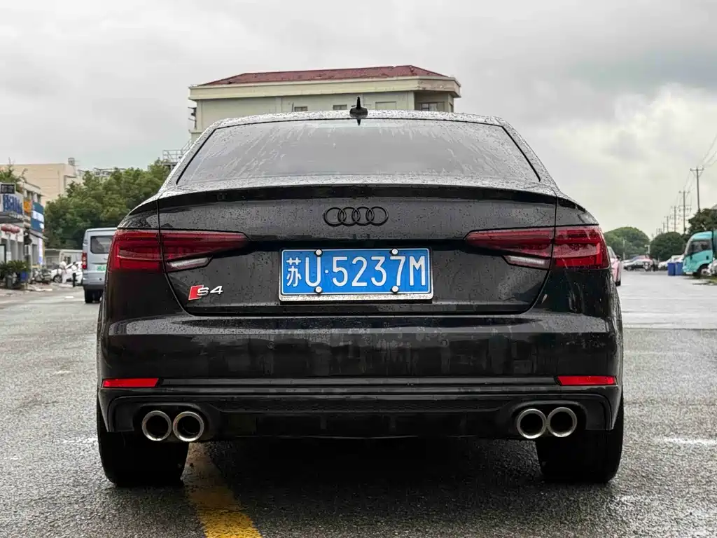Audi A4L — миниатюра 6