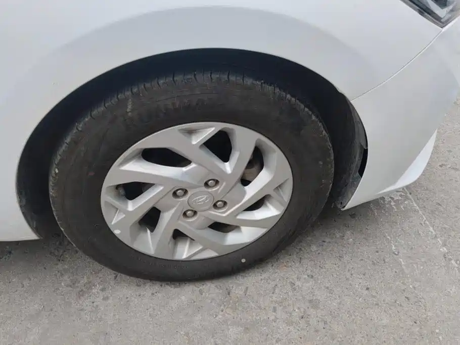 Hyundai Verna — миниатюра 6