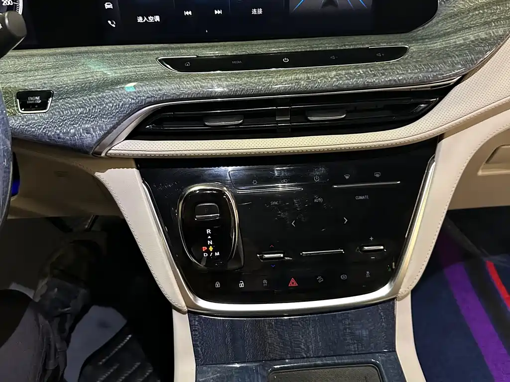 Buick GL8 2021 ES 653T Comfort