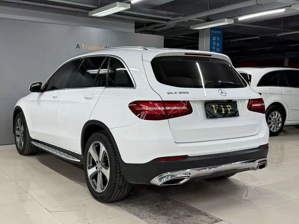 Mercedes-Benz GLC — миниатюра 7