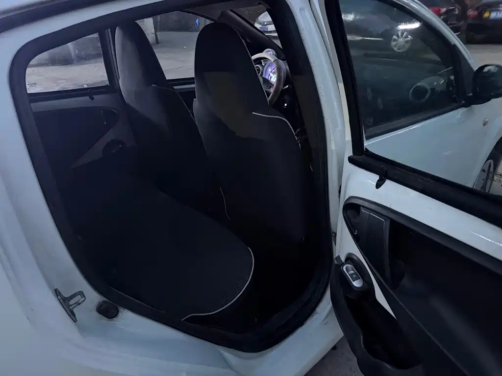 BYD F0 — миниатюра 4