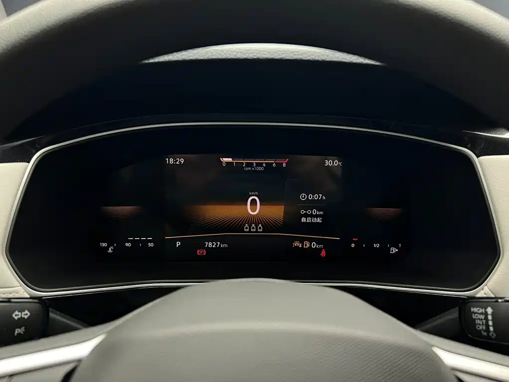 Volkswagen Tharu — миниатюра 8