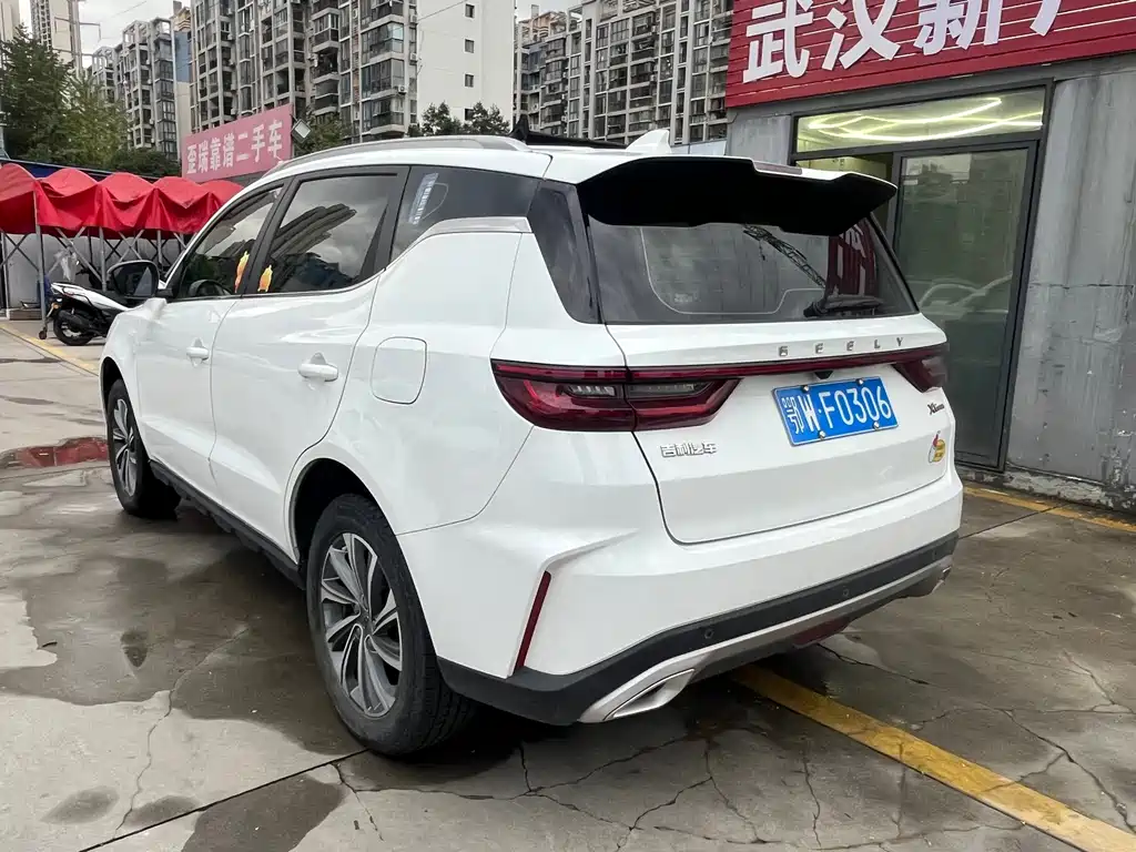 Geely Vision X6 — миниатюра 7